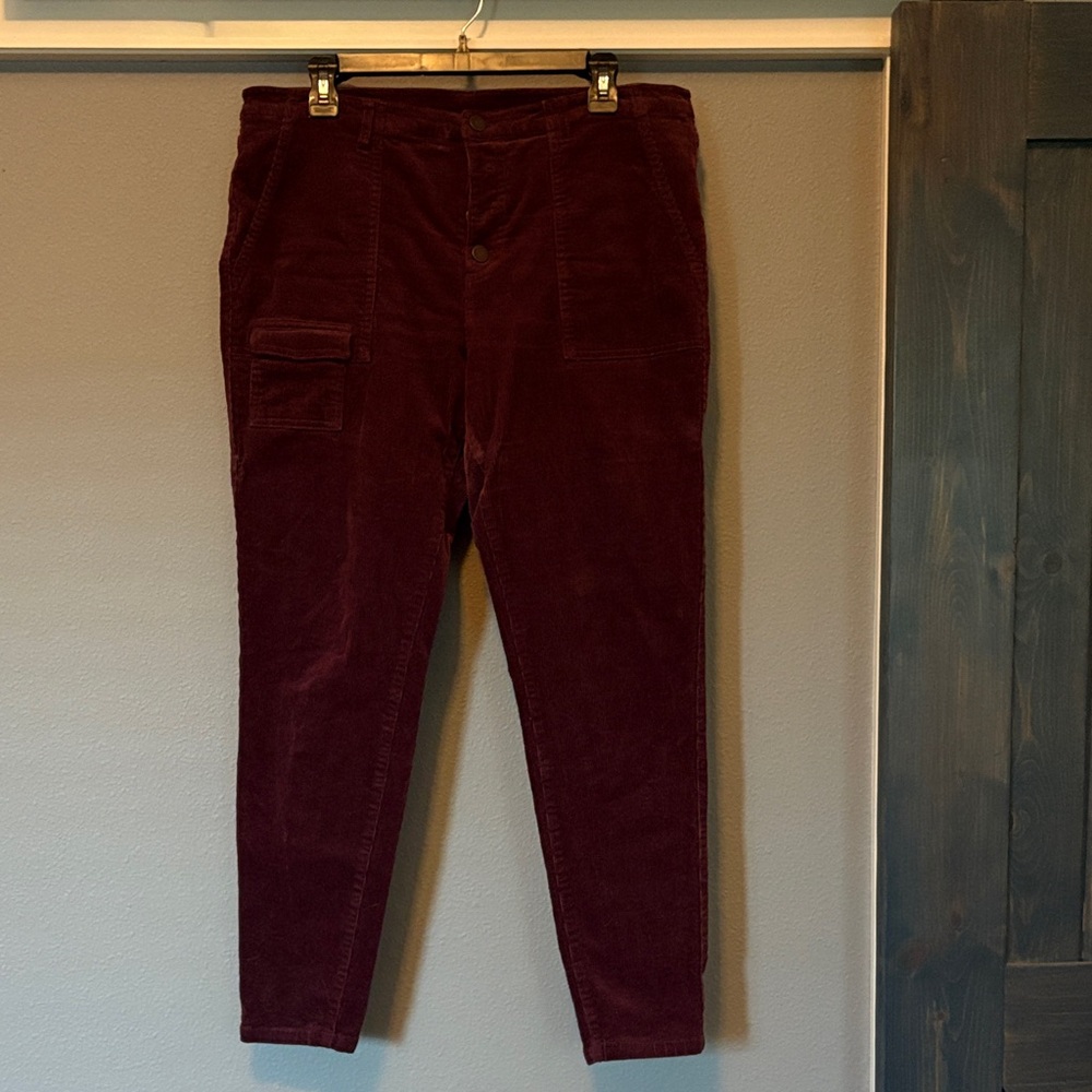 Caslon Burgandy Corduroy Skinny Pants